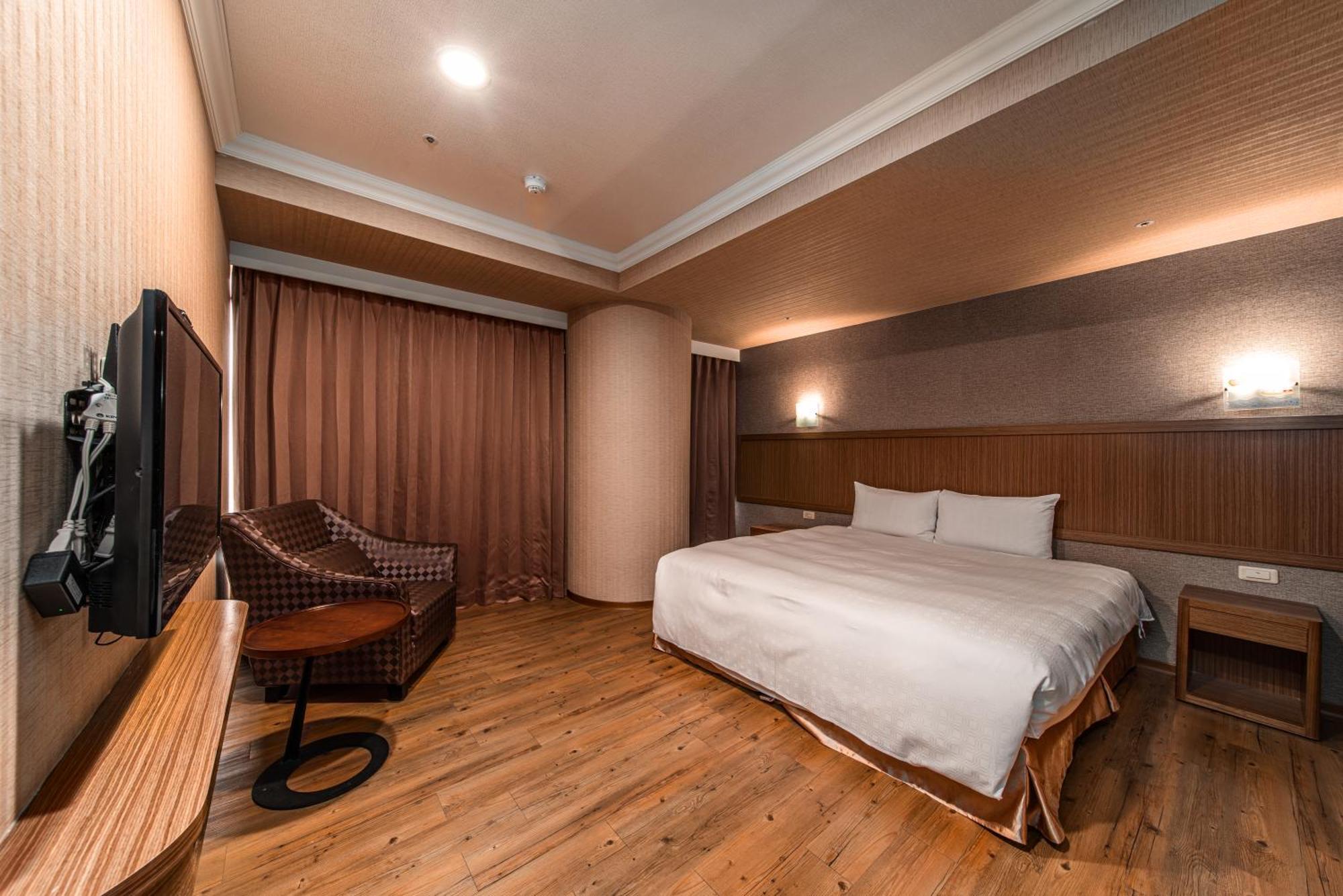 Fish Hotel-Pingtung Экстерьер фото