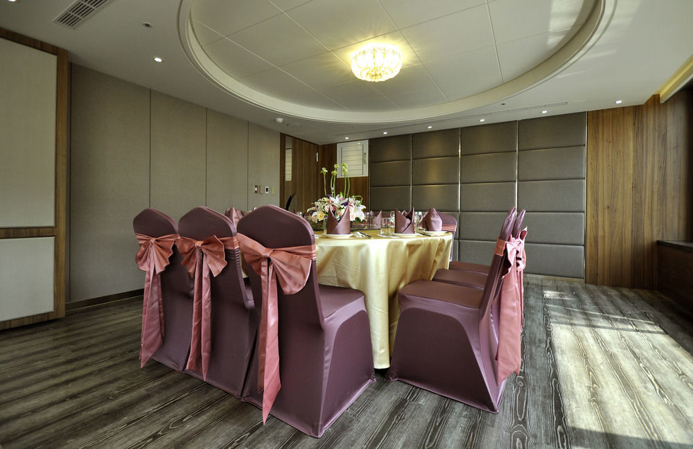 Fish Hotel-Pingtung Экстерьер фото