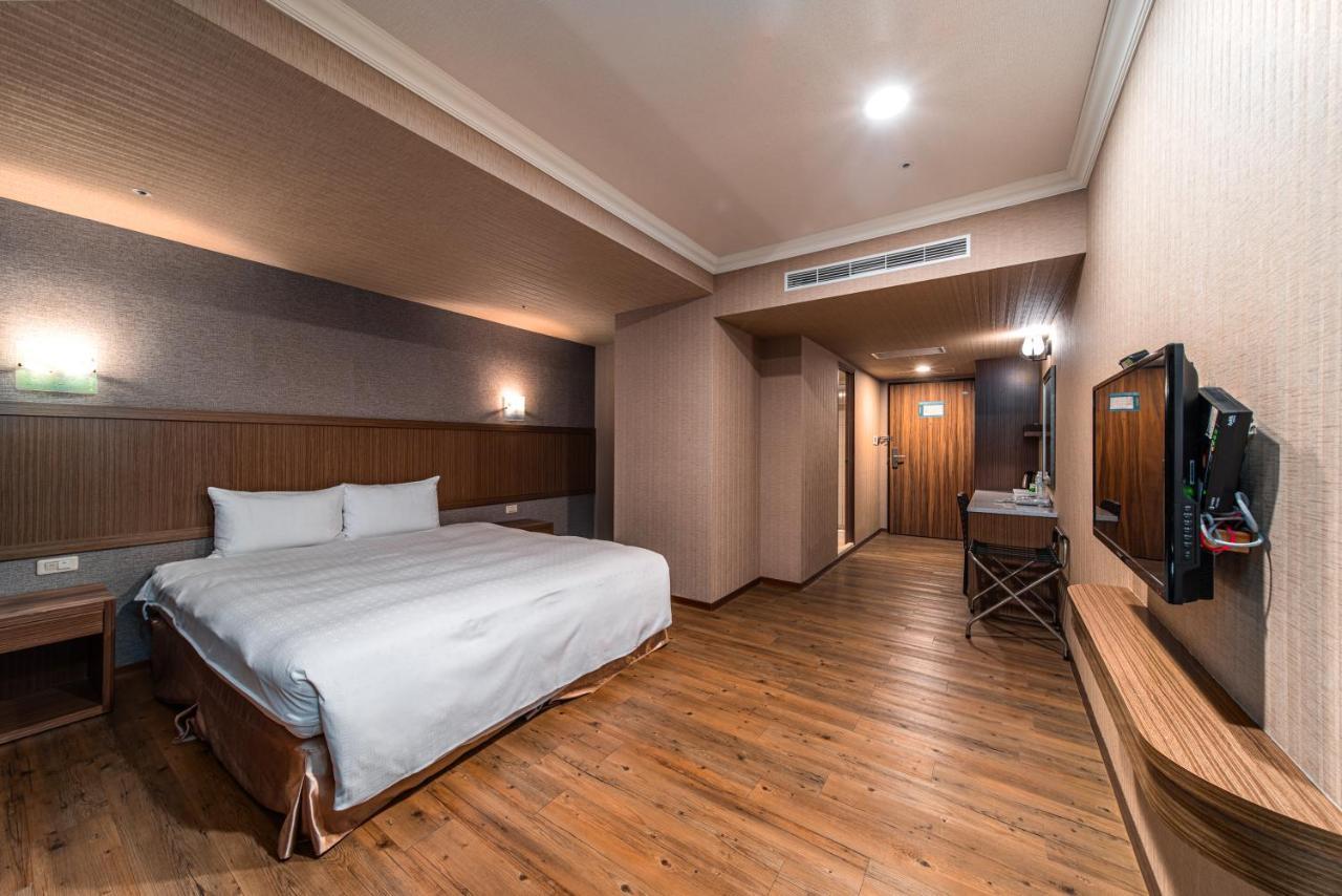 Fish Hotel-Pingtung Экстерьер фото