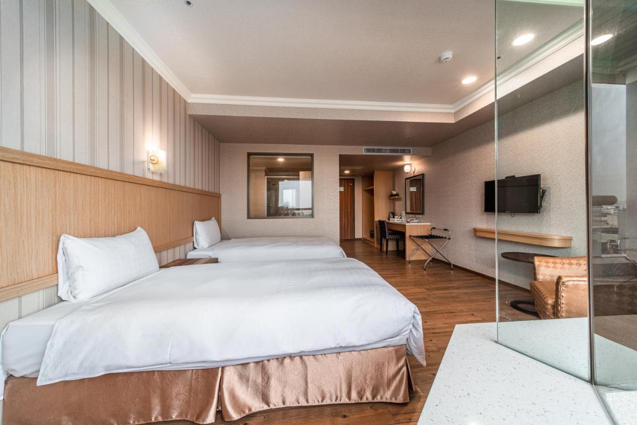 Fish Hotel-Pingtung Экстерьер фото