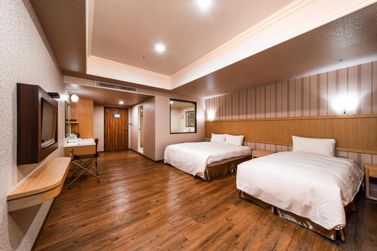 Fish Hotel-Pingtung Экстерьер фото