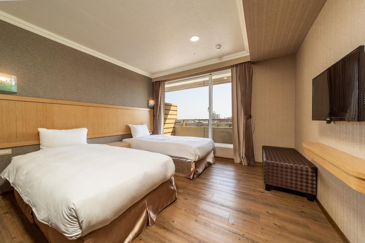 Fish Hotel-Pingtung Экстерьер фото