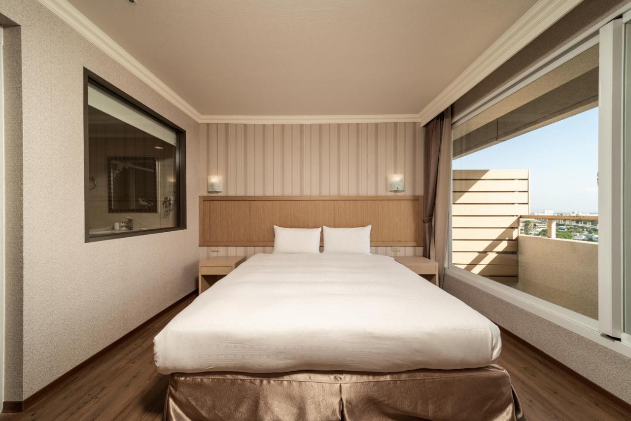 Fish Hotel-Pingtung Экстерьер фото